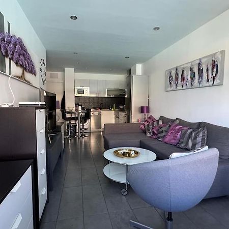 Apartmán Iguazu Poolview Near Yumbo Playa del Inglés Exteriér fotografie