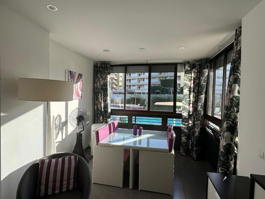 Apartmán Iguazu Poolview Near Yumbo Playa del Inglés Exteriér fotografie